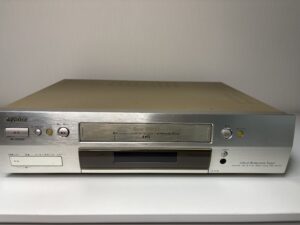 【中古品】Victor S-VHS対応再生デッキ HR-VXG100