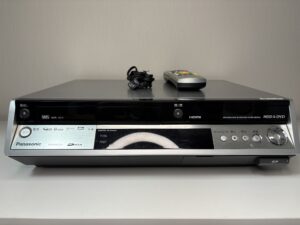 【中古品】Panasonic HDD DVD VHS一体型デッキ DMR-EX200V